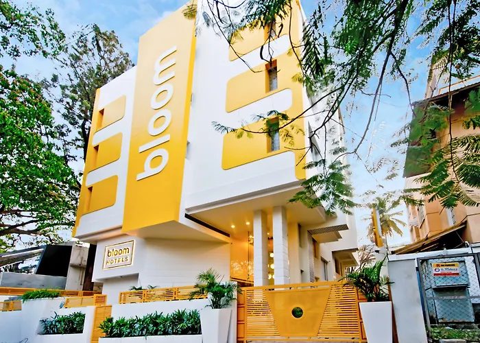Bloom Hotel - Indiranagar Bangalore